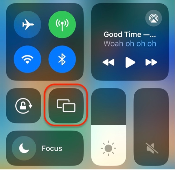 Screen Mirroring on iOS